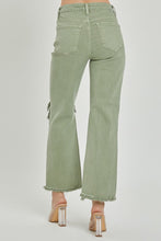 Load image into Gallery viewer, 90’s Vintage Crop Flare - Olive