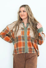 Load image into Gallery viewer, Easton Plaid Button up - Rust