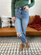 Load image into Gallery viewer, Jessie Cropped Straight Jeans