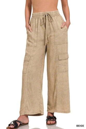 Demri Cropped Cargo Pants - Beige