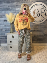 Load image into Gallery viewer, Journey Leopard Pants