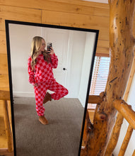 Load image into Gallery viewer, Checkered Set