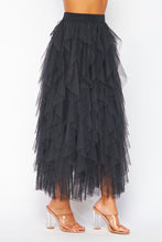 Load image into Gallery viewer, Dotted Tulle Skirt / Black