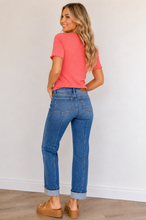 Load image into Gallery viewer, Judy Blue Front Seam Straight Jeans