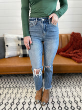 Load image into Gallery viewer, Jessie Cropped Straight Jeans