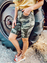 Load image into Gallery viewer, Kami Camo Shorts